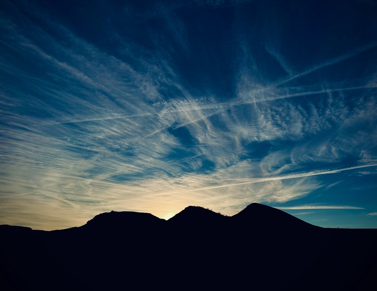nature… is our friend… do you see a hand in the sky???