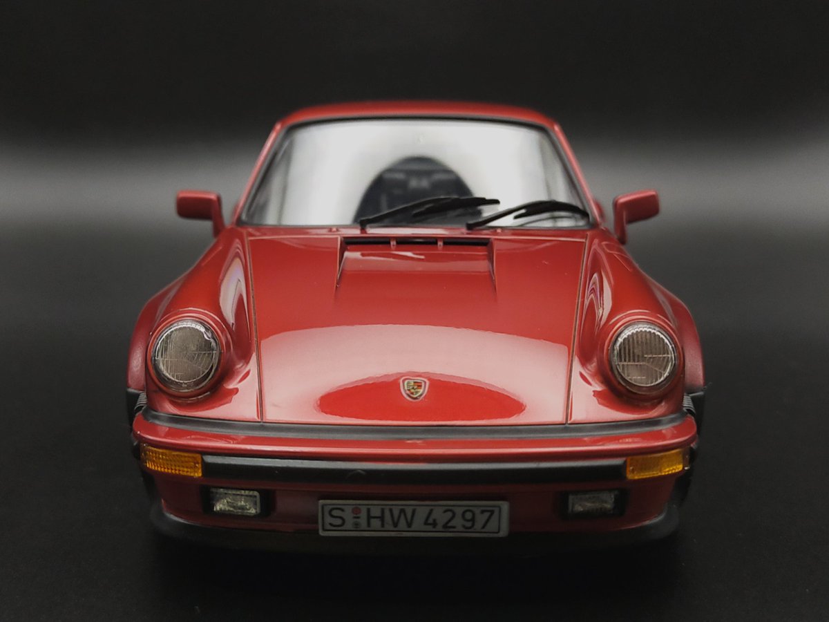 v1m30Sxi1jPSP6K's tweet image. 以前作ったポルシェ930ターボ
めっちゃマスキングしました。
#マスキング