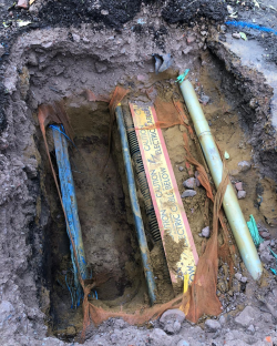 safe_excavation's tweet photo. On site in Surrey! 👷♂️
The team’s been exposing services safely and efficiently to keep site works moving 👍

🚧 Call us on 01634 505505 today!

#SafeExcavationLtd #VacEx #OnSite #Excavation #UtilityWork #Surrey https://t.co/dO7umh45ri