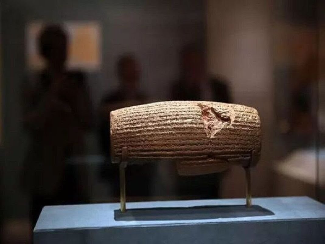 Good Friday  #FridayVibes
UNESCO recognizes Cyrus the Great Cylinder as early charter of human rights. 
#Iran