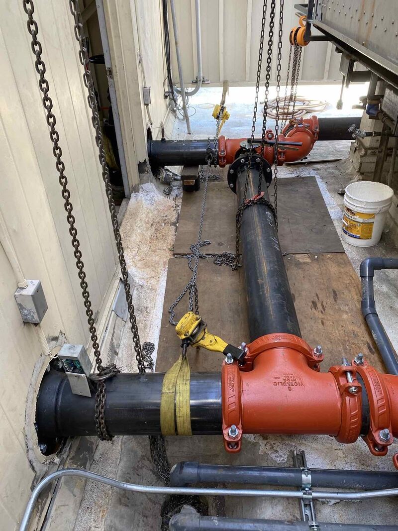 The Victaulic VDC team performed a laser scan of a mechanical room, capturing existing conditions and creating a 3D BIM model.Grooved components &amp; early product delivery enabled installation to be completed during just two major shutdown days. Learn more: victaulic.com/projects/edwar…