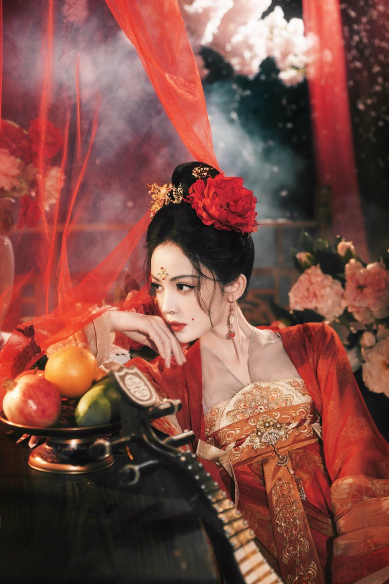 cdrama_update's tweet photo. #Gulinazha for #AceVsAce S9
More - https://t.co/PYC3KRrlhb
https://t.co/xYY5p7PPUZ
#GulinazhaerBaihetiyaer #古力娜扎 #娜扎
#王牌对王牌 https://t.co/sZDGvLQqAK