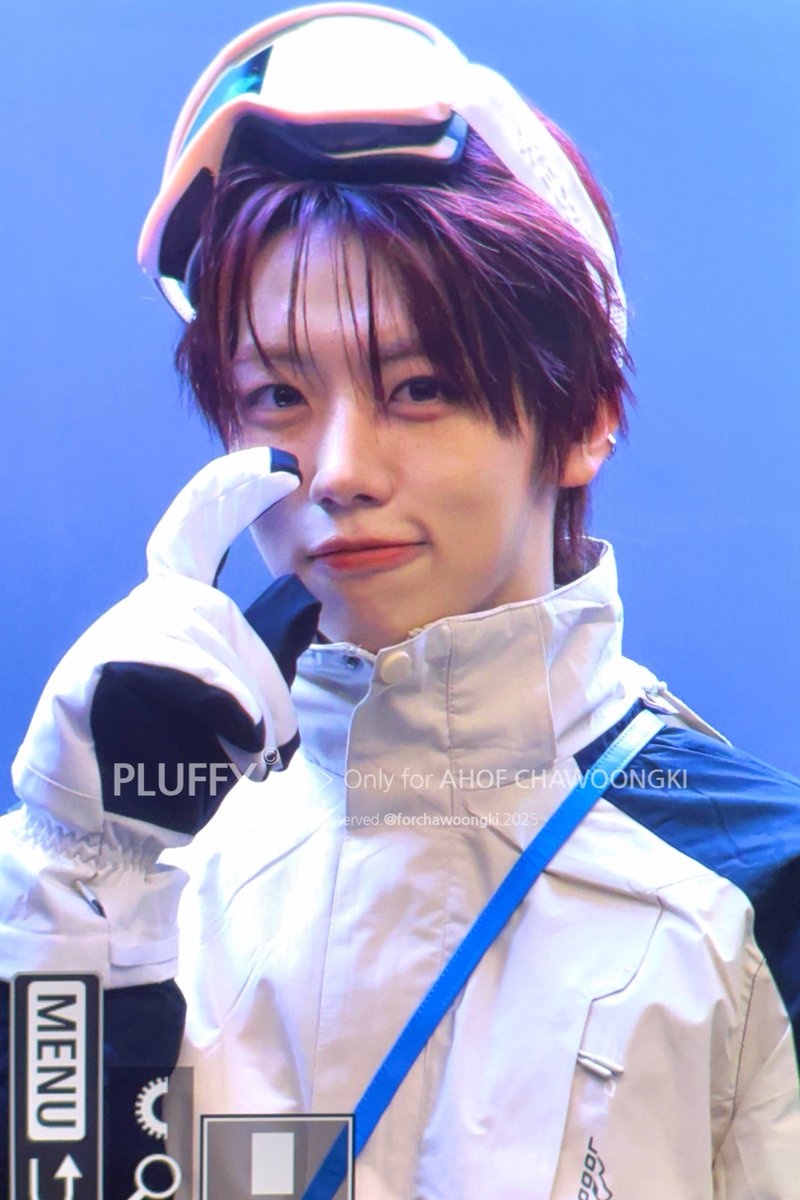 251107

#차웅기 #CHAWOONGKI #아홉 #AHOF