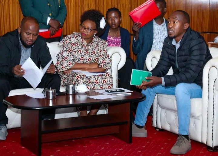 _EcoIcon's tweet image. Today, CS Dr. Deborah Barasa Appeared Before The National Assembly Committee on Environment, Forestry &amp;amp; Mining Over Forest Land Valuation at Moi Intl Airport, Eldoret. She Assured Full Transparency, Noting Due Process Was Followed With all Relevant Agencies.  #ForestryKenya