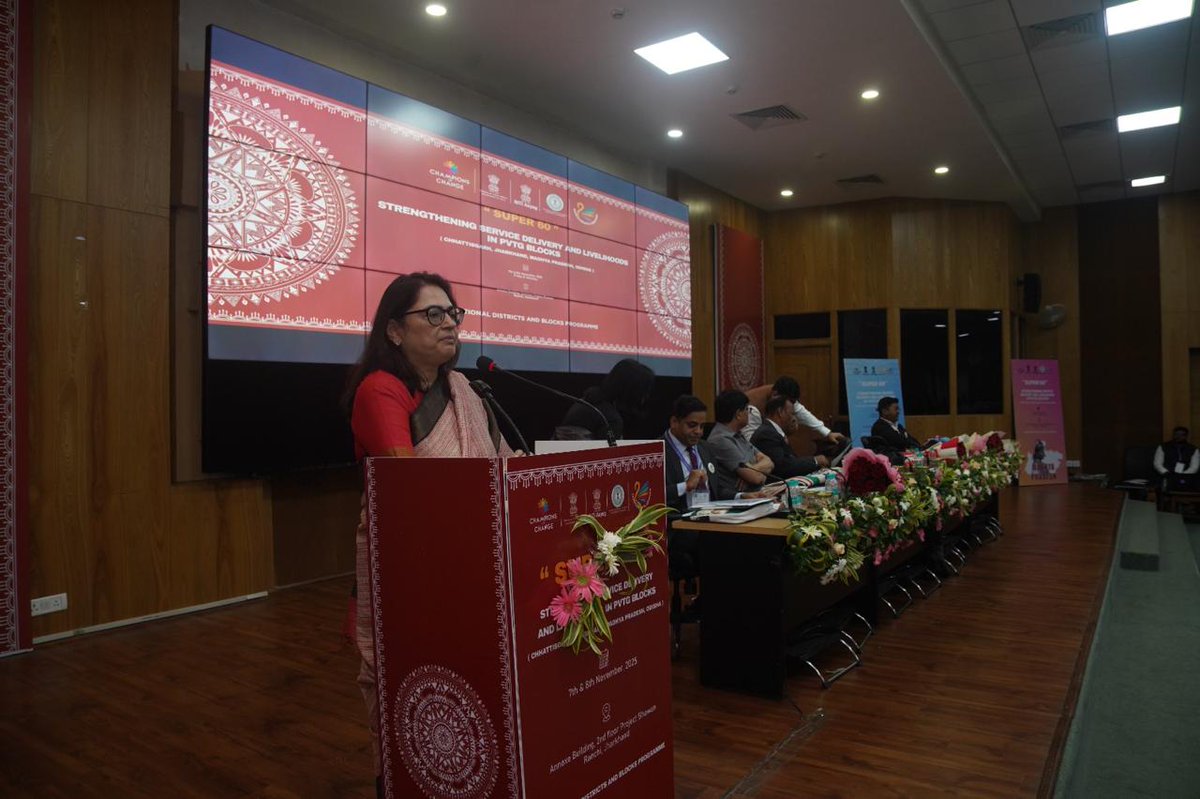 TribalAffairsIn's tweet photo. Empowering PVTG Communities under PM JANMAN

The Ministry of Tribal Affairs, in partnership with NITI Aayog and Govt. of Jharkhand, organised the Super 60 Regional Seminar on Strengthening Service Delivery and Livelihoods for PVTGs in Ranchi.

Smt. Ranjana Chopra, Secretary, Ministry of Tribal Affairs, inaugurated the seminar along with Shri Rohit Kumar, Addl. Secretary & Mission Director, ADP/ABP.

She also visited the exhibition showcasing innovations from Super 60 blocks, interacted with Anganwadi Workers, tribal healers and artisans, and highlighted how PM JANMAN is bringing transformative change in the lives of PVTG communities through customised, locally rooted interventions.

The event also featured Padma Awardees who shared inspiring stories of resilience and service towards the upliftment of tribal communities.

Under the guidance of Hon’ble Prime Minister Shri Narendra Modi, the Ministry continues its mission to ensure last-mile delivery and inclusive development for all tribal communities.

#PMJANMAN #TribalAffairs #PVTG #JanjatiyaGauravVarsh #TribalEmpowerment #Super60 #MoTA #NITIAayog #Birsa150 
@narendramodi @PMOIndia @rashtrapatibhvn @jualoram @Dduikey @pibindia @mygovindia @AmritMahotsav @MIB_India @MinOfCultureGoI