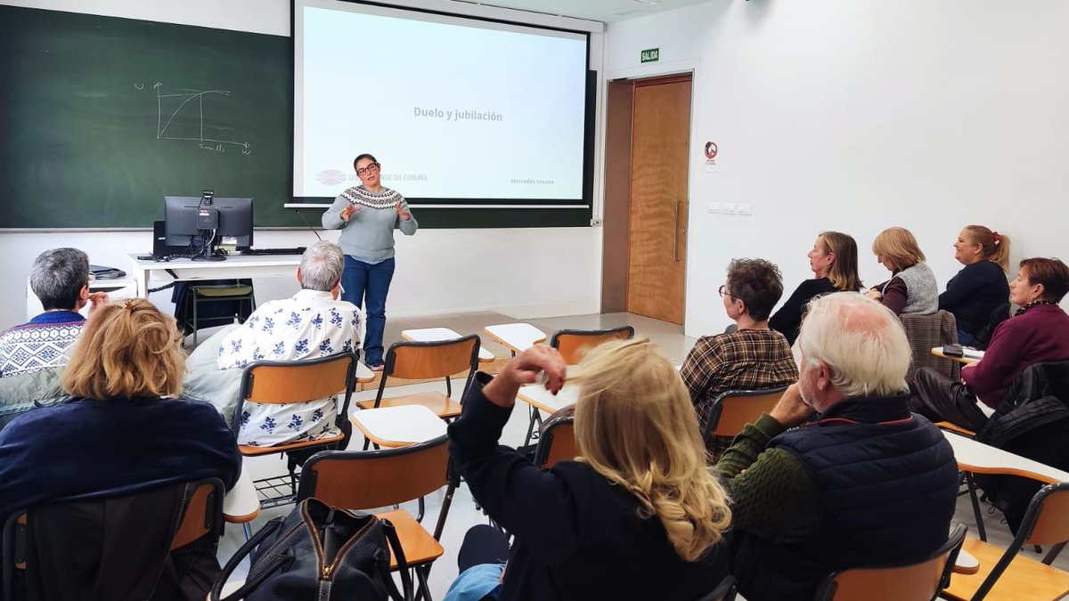 Catedravegalsa's tweet image. Unha veintena de asistentes participaron no seminario impartido sobre empoderamento e hábitos saudables organizado pola @Catedravegalsa 
🔎fundacion.udc.es/noticia.asp?id…

#Empoderamento #HábitosSaudables #UDC #Benestar #VidaSaudable #ComunidadeEmpoderada @quincemil15000 @Corresponsables