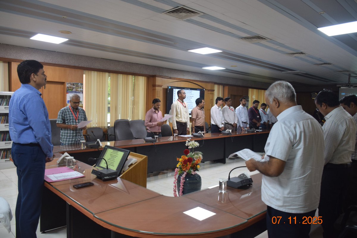 Ordnance Factory Chanda, a unit of MIL celebrated 150 years of National Song "Vande Mataram" with mass participation of Officers, staffs and Employees.