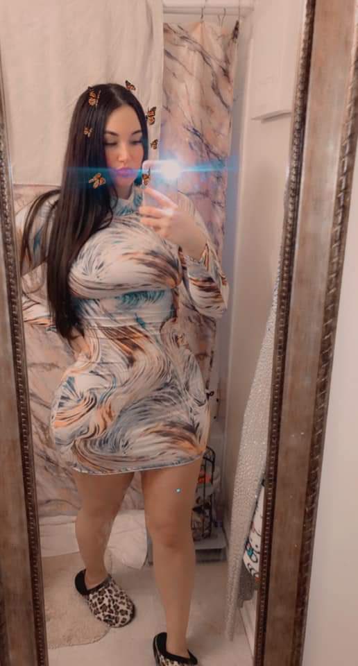 Let this brat mommy completely controls you