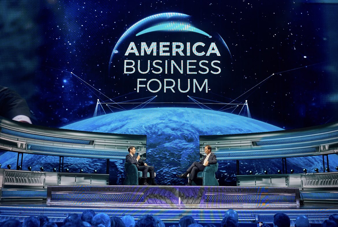 RafaelNadal's tweet image. Thank you, Miami, for giving me the key to the city. It’s a very special recognition from a community I feel deeply connected to.

It’s been exciting to take part in the America Business Forum and to share experiences, values, and future projects.

¡Gracias, Miami!