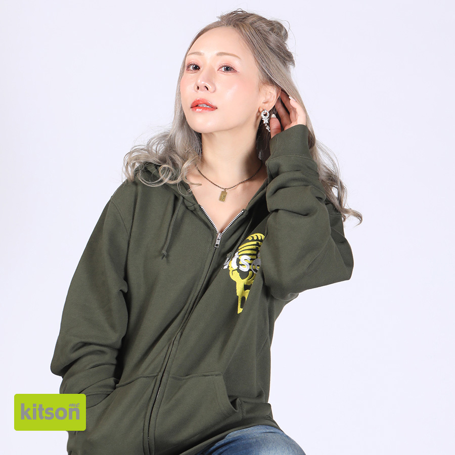 Asamiさんとのコラボアイテムが
大好評予約受付中💛💫

ご本人のこだわりが
たくさん詰まったデザインに仕上がっています🙆

【🔗】
kitson-me.jp/SHOP/319299/38…
#Kitsonme  #キットソンミー #Asami
<a href="/asamiLB/">Asami LOVEBITES</a>