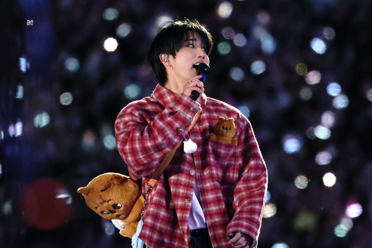 Planet914🐿️💫 tweet media