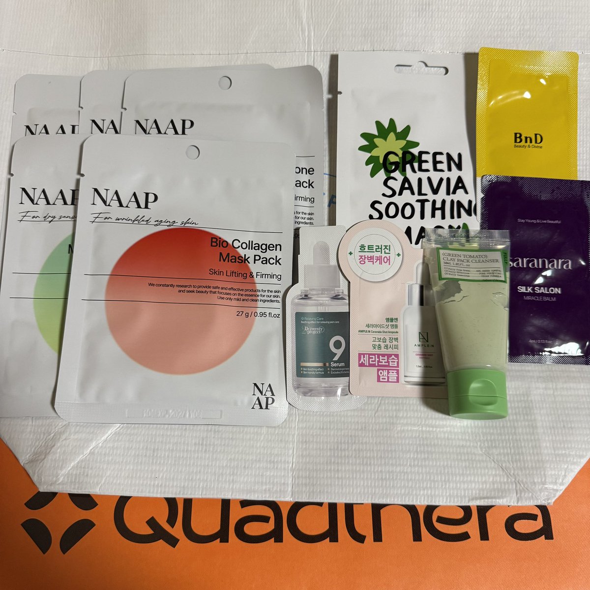 suaworld19's tweet photo. K-Beauty Popup 渋谷の戦利品
1枚目が貰えたもので2枚目が買ったもの+プレゼント🎁
15時台に行ったので抽選に参加できて貰えたのはクリーム&マスクパックとシートマスク(forhz)でした🩶
#FOIND も抽選でキューティクルリムーバーをゲット💙
私は両方現品当たったけどハズレも入ってた😮💨↓ https://t.co/WUe0yQgQbi