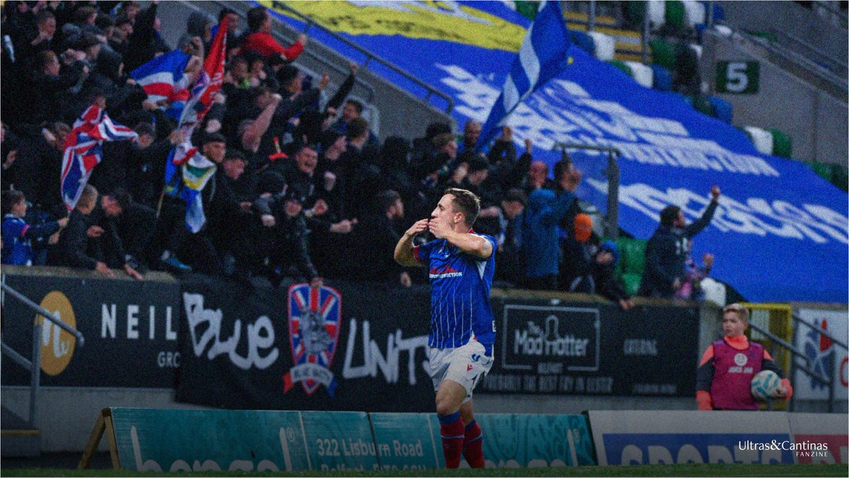Después de un pequeño parón (y agotar el último número), volvemos a la carga 💥
La maquetación del próximo número está ya casi lista.

Seguimos con una crónica desde Belfast, entre murales, pintas y fútbol dividido.

El “Big Two”: Linfield vs Glentoran.

#Ultras #UltrasYCantinas