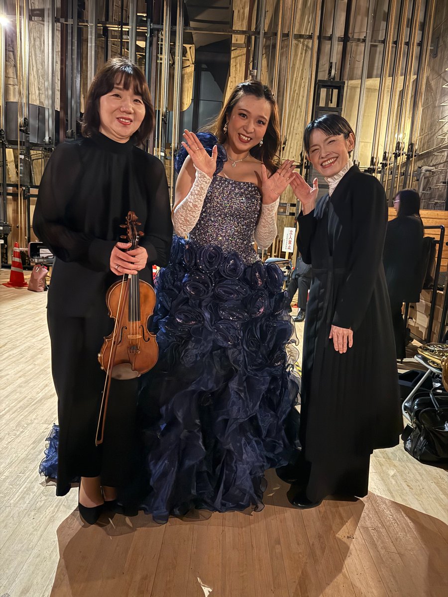 本日は、音楽センターにて「高校生と聴く大人も音楽教室」開催🎶 明和