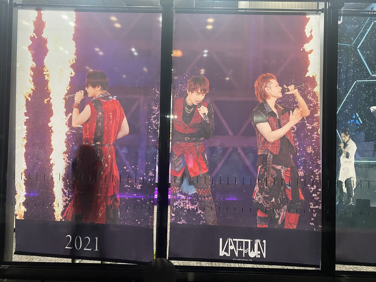mekktf0405's tweet photo. 昨日の夜行バスに乗って
今日から3日間、東京と千葉です！

明日のZOZOスタジアムでの
最後のLIVE終わってほしくない😭

#kattun
#亀梨和也
#上田竜也
#中丸雄一 https://t.co/hSKV0mMQzU