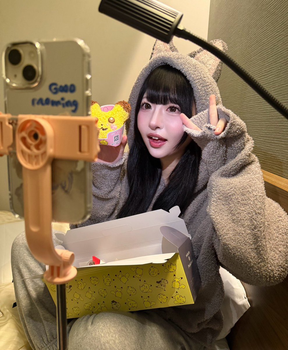 mo_funfun's tweet image. 見つけて？間違い探し🪄︎︎◝✩