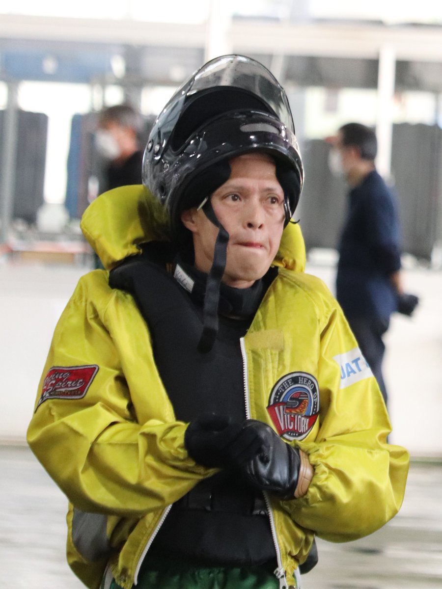 ボートレース　GOLDEN RACERスーツ 新たな専用レーシングスーツ『ゴールデンレーサーレーシングスーツ』初