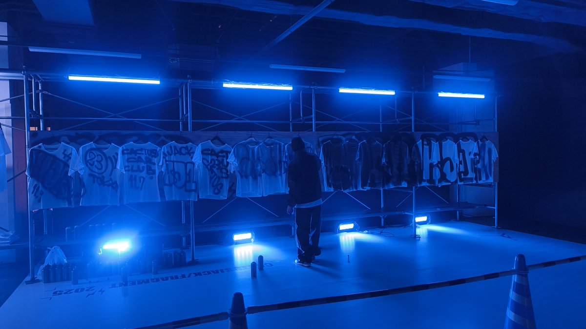 SIDLOVE2000's tweet image. Hijacked: A Tokyo Bay Takeover.
#TravisScott #Fragment #nike