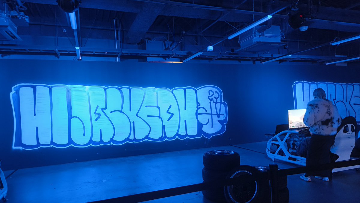 SIDLOVE2000's tweet image. Hijacked: A Tokyo Bay Takeover.
#TravisScott #Fragment #nike