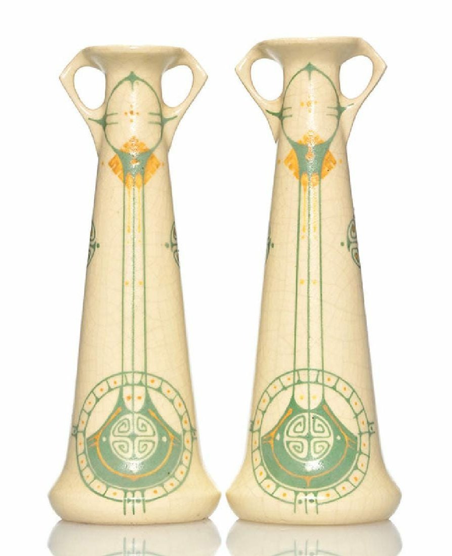 Pair of Art Nouveau vases from 1905 by De Distel, The Netherlands.