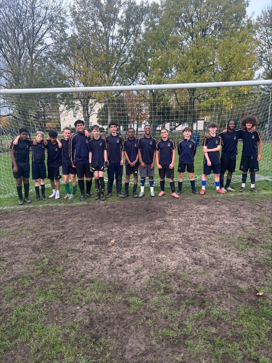Fantastic week for the Year 10 Boys Football Team!
A 2-0 win at Holly Lodge last week followed by a 5-0 win at Oldbury Academy yesterday. 
Well done to everyone for an incredible defensive and attacking display in both fixtures. 
Goal scorers: Lymone x3, Keeandre x3 &amp; Ibrahima.