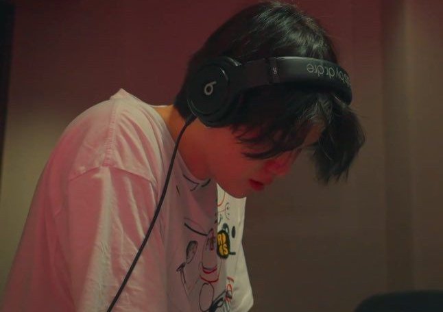 B061307's tweet image. i miss you my yoongi :(