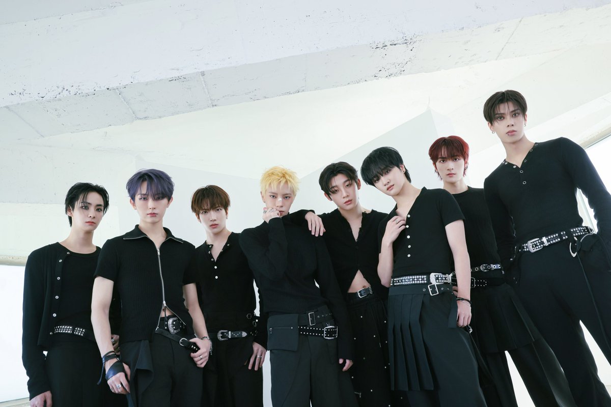 <PROTO TYPE> by #NTX has now surpassed 10,000 copies sold on Hanteo.