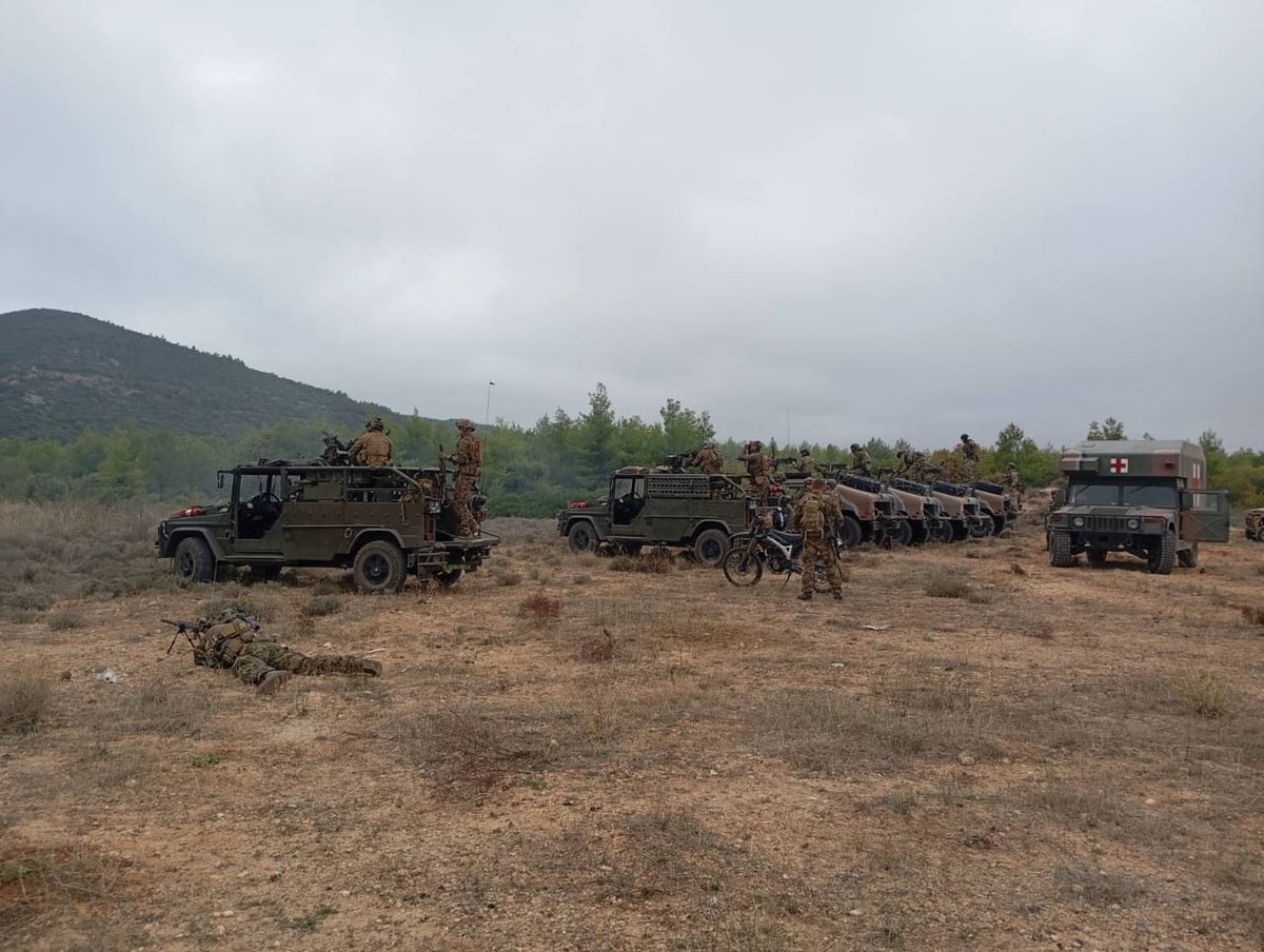 🔥 SOFEX “ORION-25”

Range Day &amp; Vehicle-Mounted Fire in #ORION25 

🇬🇷 🇧🇬 🇭🇷 🇨🇾 🇮🇹 🇲🇰 🇷🇴 🇨🇭 🇺🇸

#ΓΕΕΘΑ #HNDGS #ΕΔ #SOF 

<a href="/Hellenic_MOD/">Υπουργείο Εθνικής Άμυνας</a> <a href="/HAspokesman/">Γενικό Επιτελείο Στρατού-Hellenic Army Gen. Staff</a> <a href="/NavyGR/">Πολεμικό Ναυτικό</a> <a href="/HAFspokesperson/">Hellenic Air Force</a> #ΔΕΠ <a href="/BulgariaMod/">MoD Bulgaria</a> <a href="/MORH_OSRH/">MORH/MoD Croatia</a> <a href="/NationalGuardCY/">National Guard Cyprus</a> <a href="/Esercito/">Esercito Italiano</a> <a href="/Defence_MKD/">MOD North Macedonia</a> <a href="/MApNRomania/">MApN</a> <a href="/vbs_ddps/">VBS - DDPS</a>
<a href="/US_SOCEUR/">US Spec Ops Europe</a>