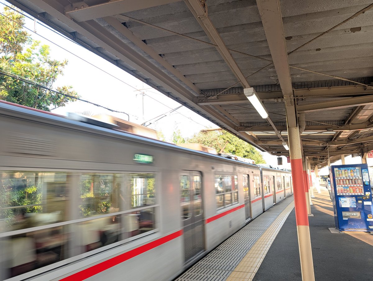 電車男427号 (@densya721) / Posts / X