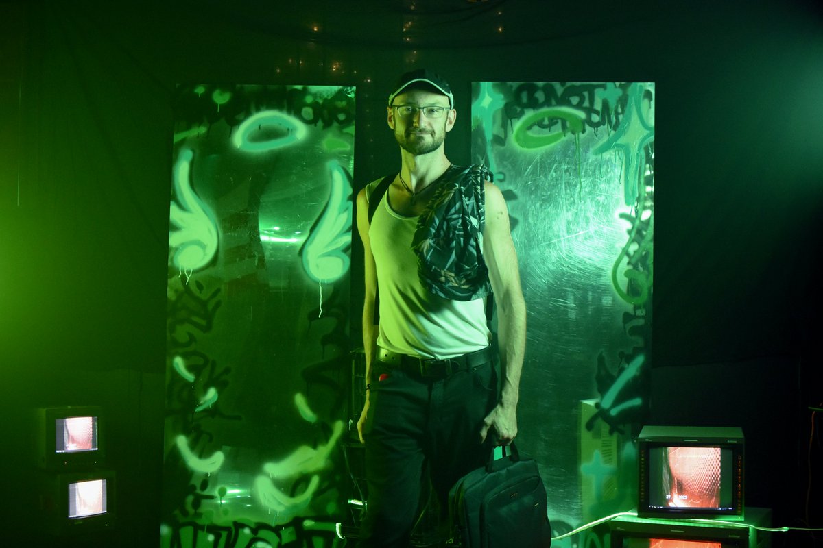 Waypoint tweet media