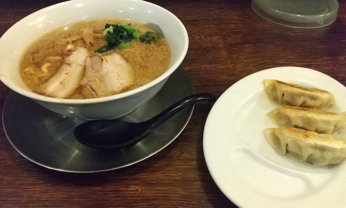 コンポジ(紺歩痔汚兄嘽) on X