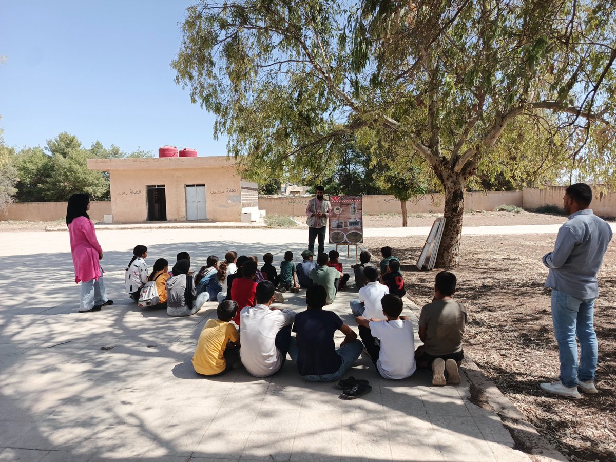 ITFsi's tweet image. In Northeast #Syria, ITF project partner Reachout delivered 183 Explosive Ordnance Risk Education sessions, reaching 5,300+ people.
⚠️#EORE saves lives-raising awareness helps communities stay safe from explosive hazards.

Supported by @MZEZ_RS 🇸🇮 through #SlovenianAid.