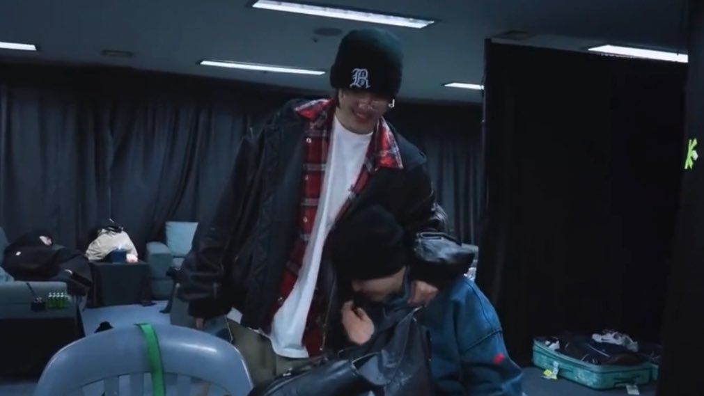 sounds_of_cheol's tweet image. "even when we'll turn old and gray"

#2025MAMAVOTE #SEVENTEEN