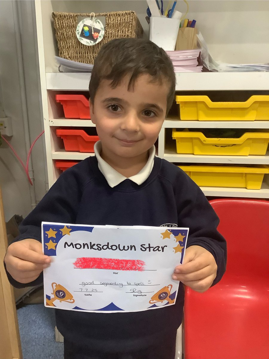 Receptionmonksd's tweet image. Well done to our ⭐ Star of the Week! #ClassR3 – we&apos;re so proud of you! 🌟