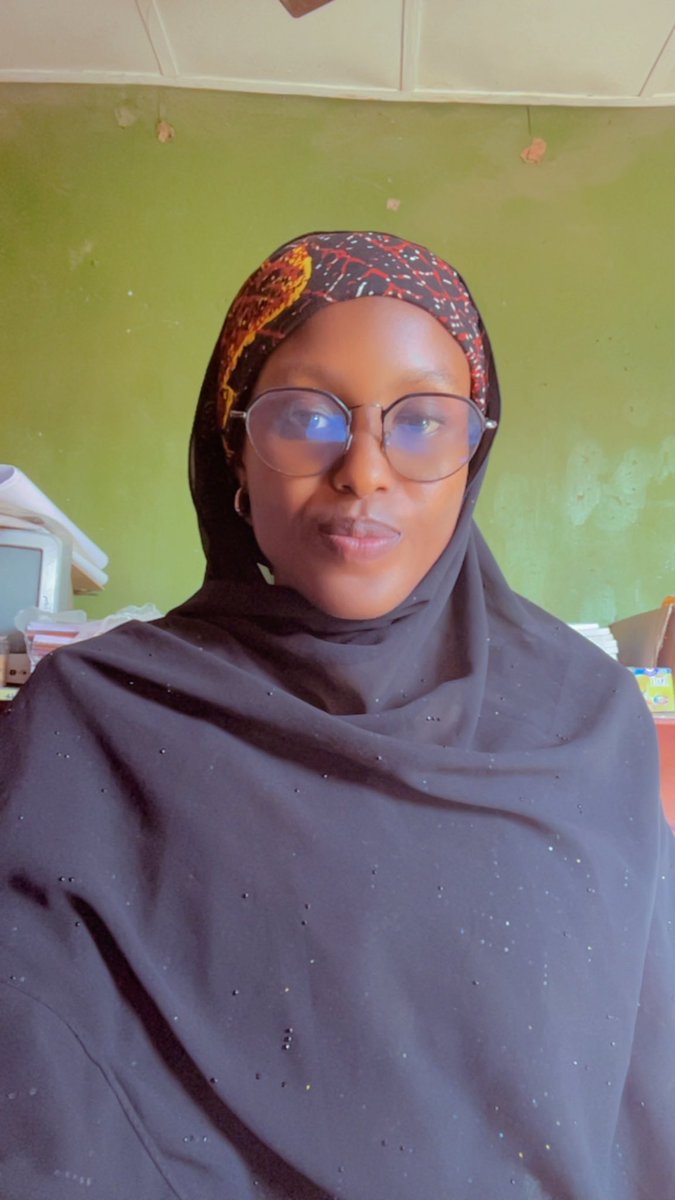 Miss_Halimatu's tweet photo. O Allah, accept our prayers and grant us Your blessings on this special day. Juma at  Mubarak https://t.co/eujWAdgmt3