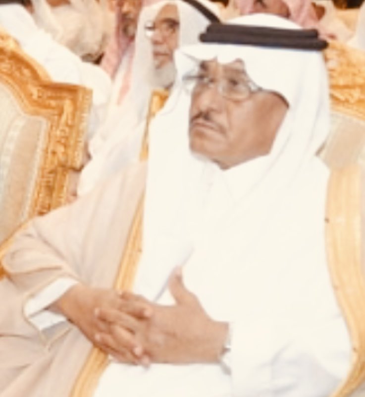 moslm99's tweet image. اللهم في يوم الجمعة ارحم ذلك الوجه الذي يراودنا في كل حين . اللهم اغفر لمن اخترت له الرحيل اللهم اجعل قبره انيساً منيراً بارداً وافتح له الابواب تهب منها نسائم الجنة واجمعنا به في جنات عليين يارب العالمين ، واجعل مااصابه في الدنيا تكفيراً لذنوبه . 🙏 الغالي / 
محمد بن عبدالله…