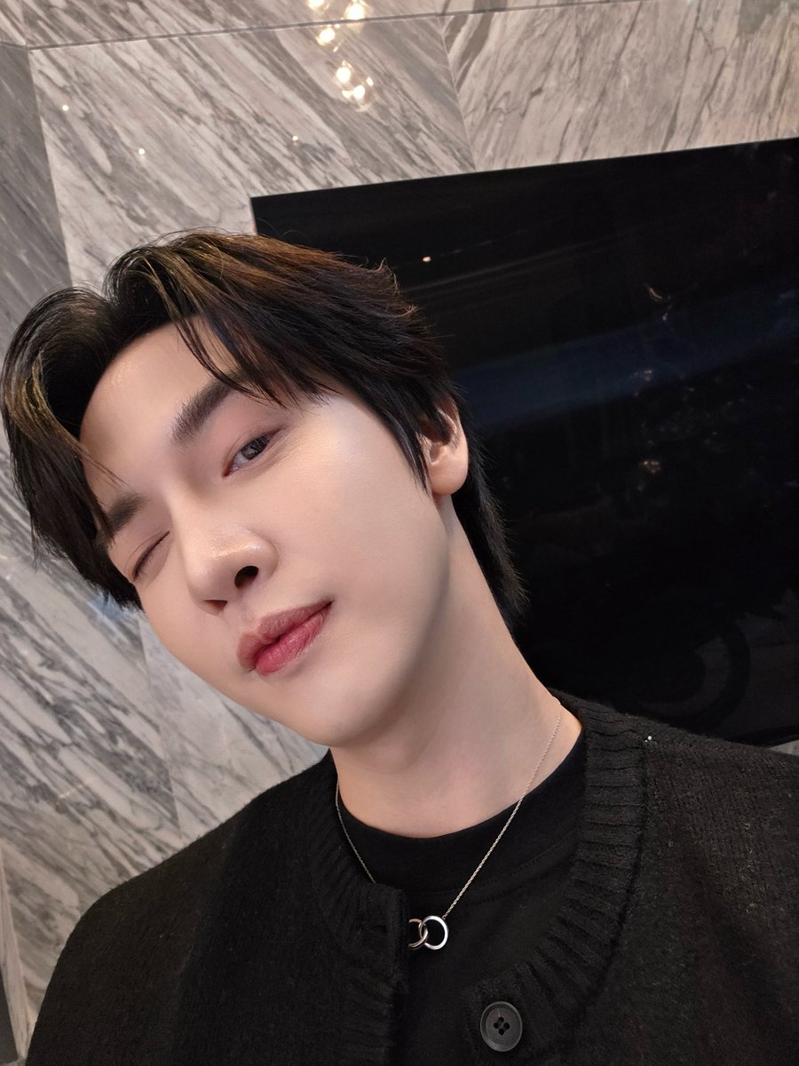 fahstd_sj's tweet image. พี่แม็กหล่อมากกกกกกกกก💕

#ITSSKINเทศกาลเจนนี่กับแม็กกี้
#maxky_rp