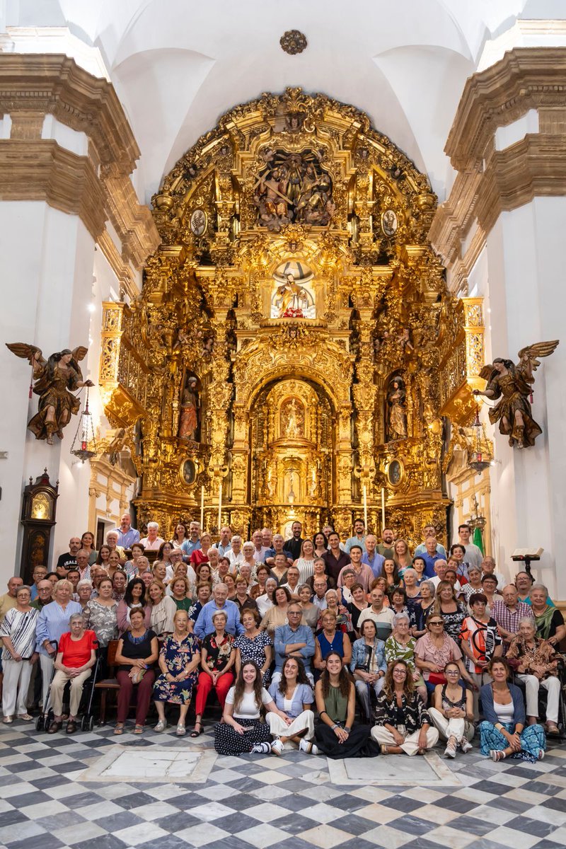 A partir de las 13.38 horas en #ElEspejo <a href="/COPECadiz/">COPE Cádiz</a> hablaremos del Año Jubilar concedido a la Parroquia de San Lorenzo por el 300 aniversario de su dedicación. Y <a href="/ZornozaBoy/">Rafael Zornoza Boy</a> reflexionará sobre el Día de la Iglesia Diocesana. Escúchanos en el 102.0 F.M. y cope.es/emisoras/andal…