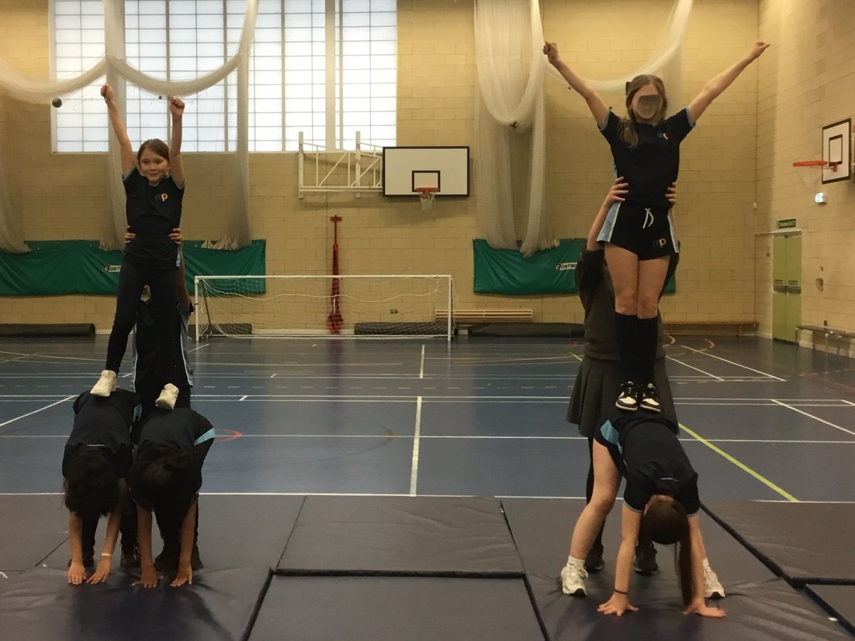 Well done to all the girls who completed an intense 7-week cheer and stunt programme after school!✨

Delivered by the amazing coaches from <a href="/IC_Infinity/">Infinity Cheer&Dance UK</a>, the team mastered lifts and stunts and wowed us with an incredible final performance! #proudtobemoorpark