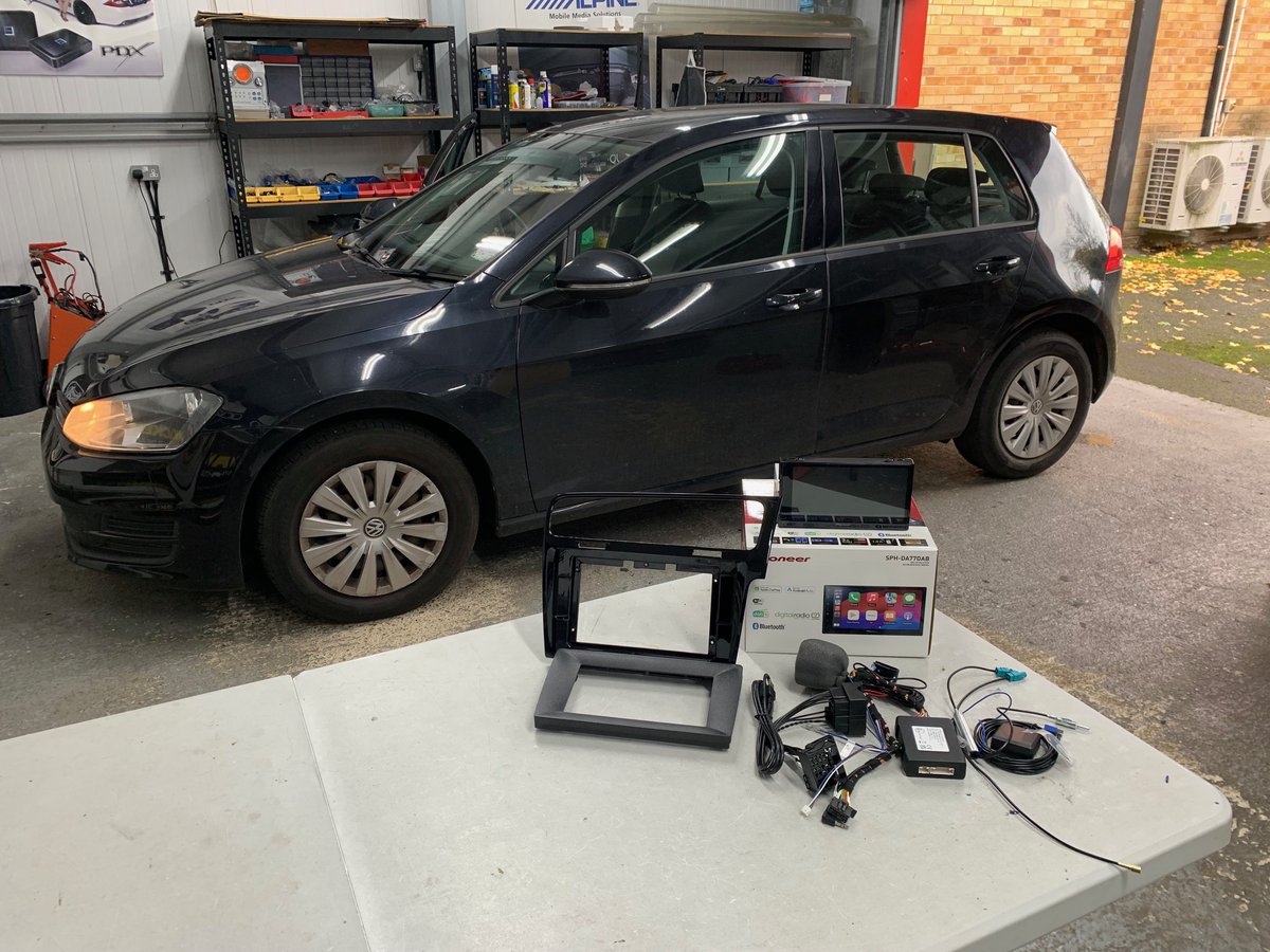 dynamic_audio's tweet image. VW Golf MK7/7.5 2014 model upgraded with Pioneer SPH-DA77DAB CarPlay Stereo.

@VW @PioneerUK