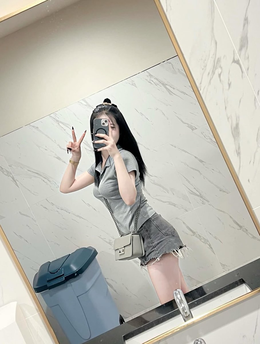 tilldsh's tweet photo. วัย 34รุ่นป้า ☺️ หาคนนัดยากจังค่ะ
แก่นิดหน่อย แต่หุ่นยังฟิตน่ะ👌 https://t.co/Zo6u3PVNtQ