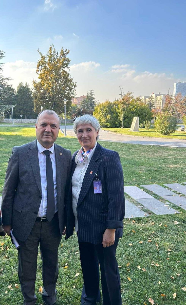 Staj Ve Çıraklık mağduriyetinin çözüm aşamasında bütçe görüşmelerinde destek veren Tekirdağ milletvekili Sayın İlhami Özcan Aygün sesimize ses olmuştur. Vekilimize teşekkür ediyoruz.
<a href="/gamzetascier/">Gamze ŞENGEL TAŞCIER</a>
<a href="/aycataskent/">Ayça Taşkent</a>
<a href="/ilhamiOzcanAygn/">İlhami Özcan AYGUN🇹🇷</a> 
TBMM
#StajÇıraklıkSigortasıPlanBütçedeOlmalı