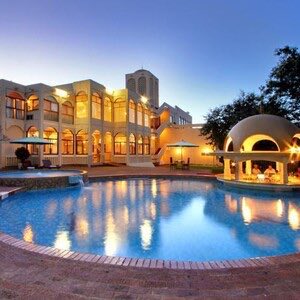 SupremeTravelZA's tweet photo. 🌍✨ Discover Victoria Falls in 2026! 3-Night Escape 🇿🇼 from R8,250 pp
📅 01 Jan – 31 Mar 2026 ✈️ Flights from JHB 🏨 3★ Hotel + Breakfast 🚐 Transfers included
💦 Adventure. Relaxation. Magic.
📞 +27 81 073 8579 | +27 78 378 4210 #TravelDeals #VictoriaFalls #Travel2026 https://t.co/RkSpaFX8o9