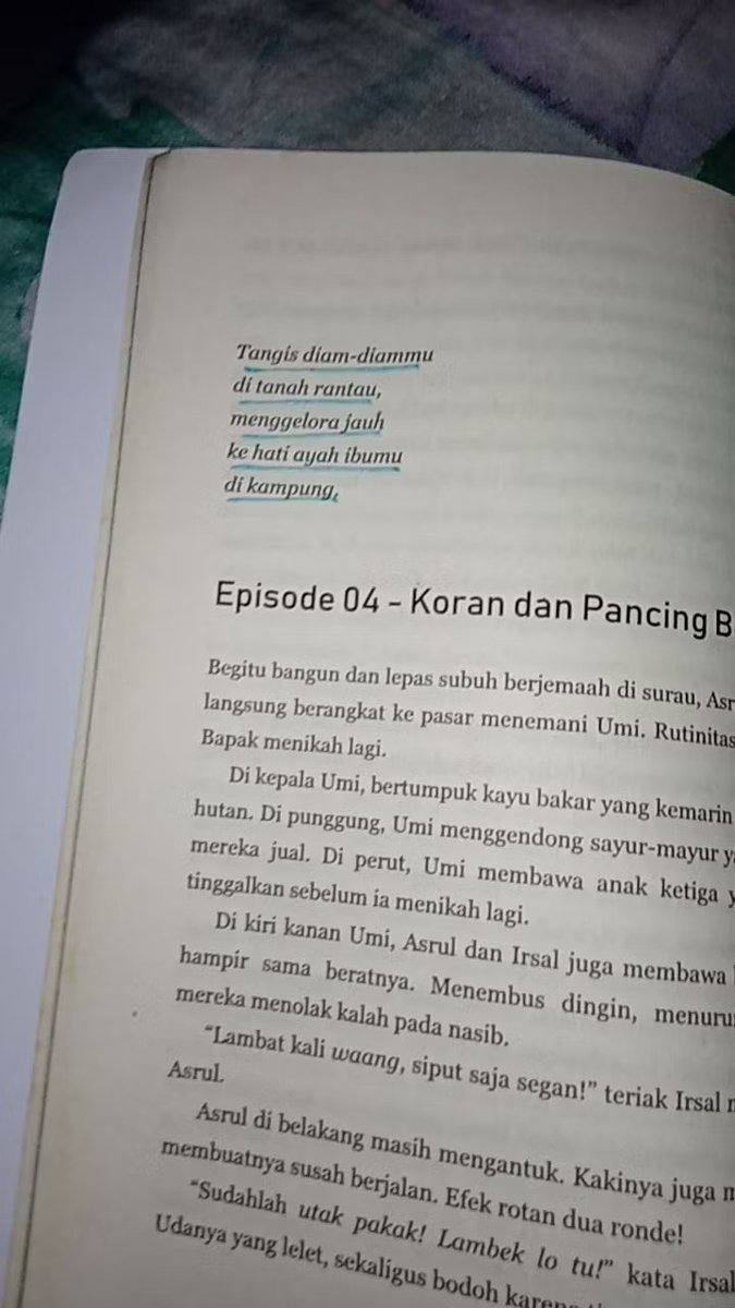 jjyonooh's tweet photo. WTS novel dompet ayah sepatu ibu 40k aja bisa oren
https://t.co/8UiEbtJ5O4 

#wts #wtb #novel #zonauang #bu https://t.co/kt9Lp8cZrM