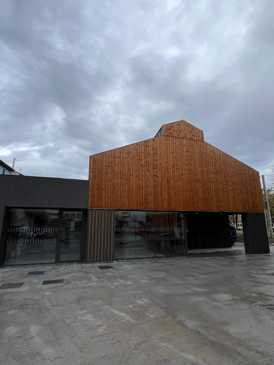 🎙️ASUNTOS EXTERIORES 

🎭Especial Compañía joven <a href="/Pabellon6/">Pabellón Nº 6</a> 

 🎤Esta mañana nos hemos desplazado hasta el escenario del nuevo teatro de Bilbao en Zorrozaurre. ¡No te lo pierdas!👇

📻radiopopular.com 📻