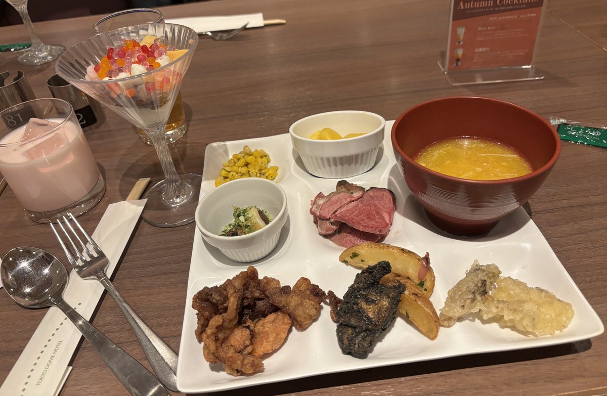 ぴ tweet media