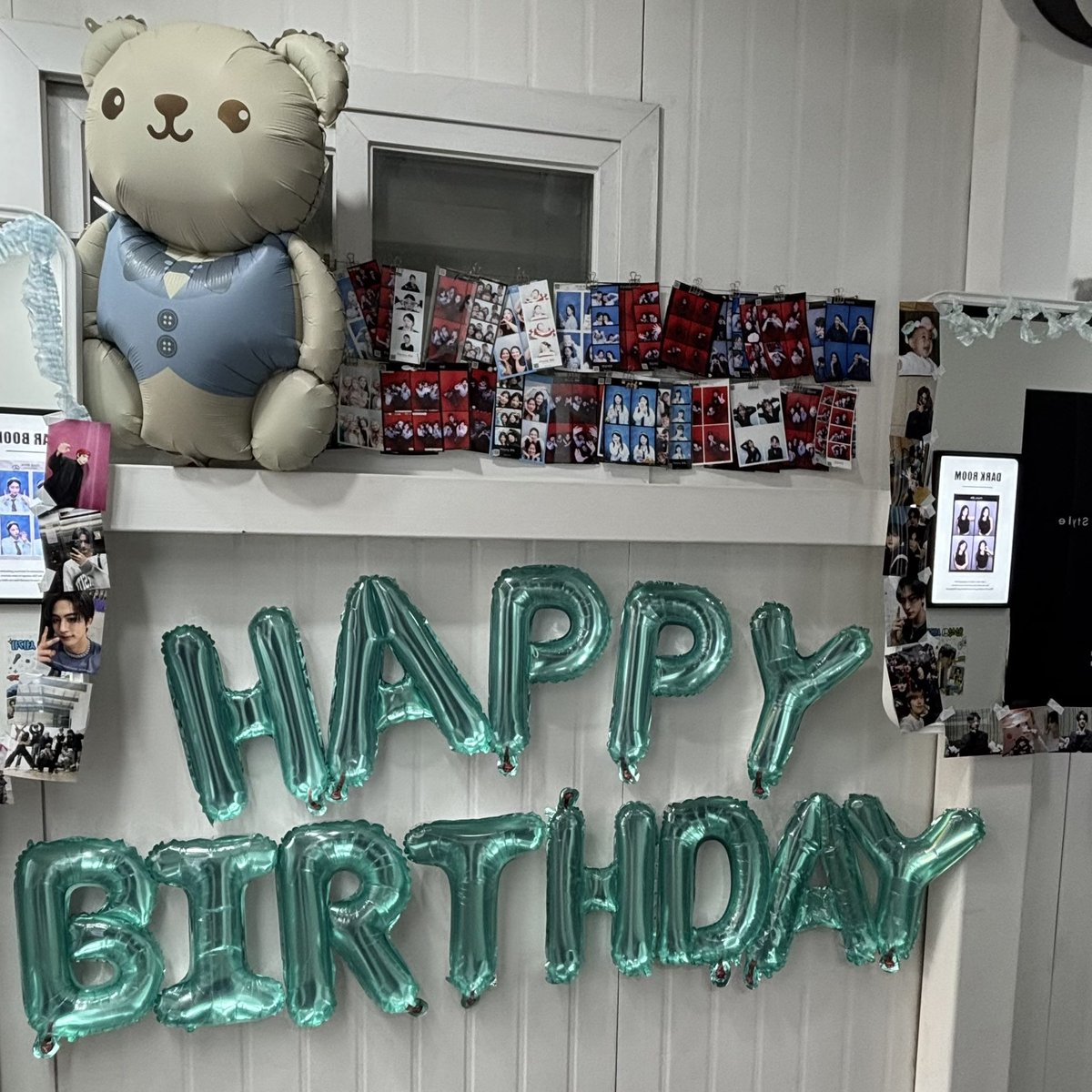 StarryseokDay's tweet photo. 프레임 이벤트 마무리했습니다!
찍으러와주시나 도와주신분들 모두한테 감사한다고 전하고싶습니다🙏🏻
앞으로 형석의 세계가 더 행복하고 빛이나길🪄
프레임은 10시까지 찍을수있으니, 괜찮으시면 더 찍으러와주시면 좋겠습니다! 감사합니다💚

#형석의_세계 #애초에_형석이였으니까 https://t.co/6gREaQS0nj
