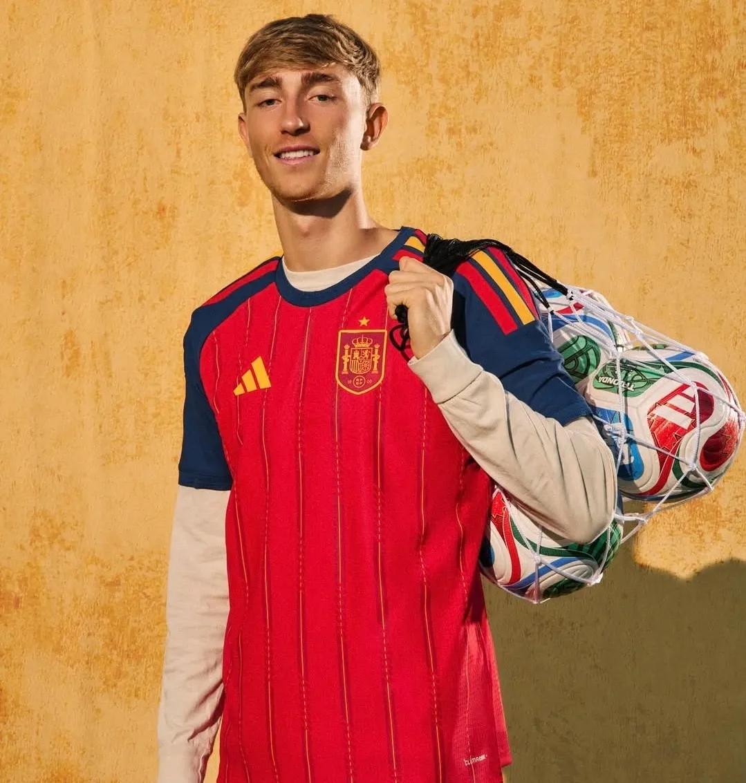 GRAPHITEX tweet media