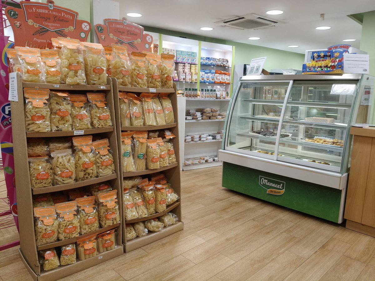 Aprovecha hoy y mañana si quieres venir en persona a nuestra tienda de Madrid (Calle Lanuza, 19, junto a <a href="/CeliacosMadrid/">CeliacosMadrid</a>), que el lunes 10 estaremos cerrados por festivo local.

manaproductossingluten.com/donde-estamos