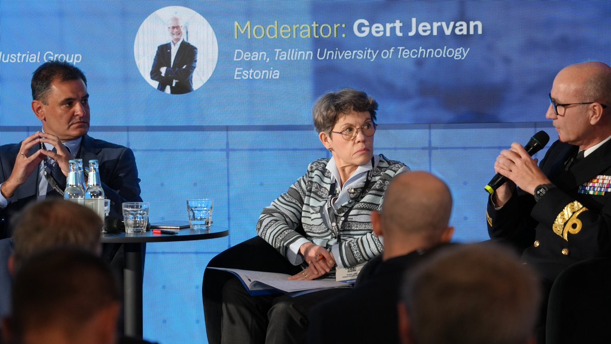 EUDefenceAgency's tweet image. We had a busy week in Tallinn🇪🇪 at the 2nd #ASCI conference &amp;amp; 3rd #UAS operational users symposium. 🛩️⚡

Autonomous swarms, #drone &amp;amp; counter-drone missions, logistics, systems integration, #jamming &amp;amp; much more was covered.

➡️Read how it went: eda.europa.eu/news-and-event…